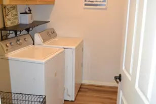 1601 Sweetgum St, Conroe, TX 77385 - Photo 9