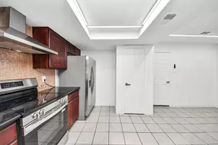 8407 Rivercross Rd, Houston, TX 77064 - Photo 17