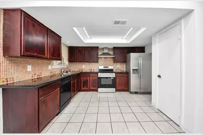8407 Rivercross Road, Houston, TX 77064 - Photo 13
