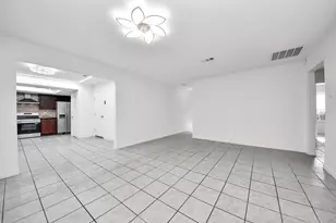 8407 Rivercross Rd, Houston, TX 77064 - Photo 9