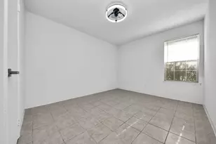 8407 Rivercross Rd, Houston, TX 77064 - Photo 19