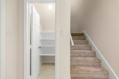 7750 Avenue J, Houston, TX 77012 - Photo 5