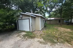 1521 4th Ave N, Texas City, TX 77590 - Photo 11