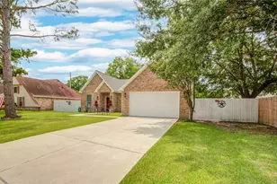 11707 Barwood Bend Dr, Houston, TX 77065 - Photo 5