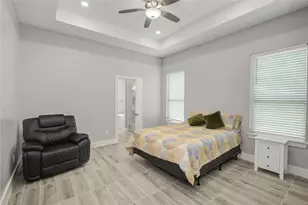 11707 Barwood Bend Dr, Houston, TX 77065 - Photo 19