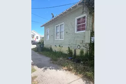 1413 19th Street, Galveston, TX 77550 - Photo 9