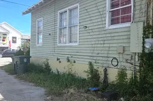 1413 19th St, Galveston, TX 77550 - Photo 9