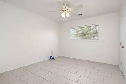 2206 Wimcrest Street, Galveston, TX 77551 - Photo 23