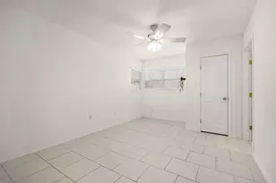 2206 Wimcrest St, Galveston, TX 77551 - Photo 17