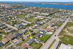 2206 Wimcrest St, Galveston, TX 77551 - Photo 37