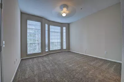 1901 Post Oak Park Drive #5201, Houston, TX 77027 - Photo 7