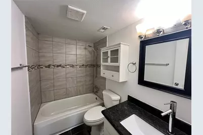 855 Augusta Drive #60, Houston, TX 77057 - Photo 21