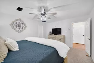 21219 Horse Shoe Dr, Manvel, TX 77578 - Photo 19