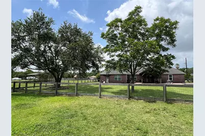 21219 Horse Shoe Drive, Manvel, TX 77578 - Photo 27