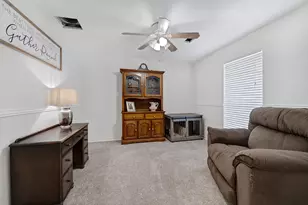 21219 Horse Shoe Dr, Manvel, TX 77578 - Photo 9