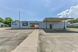 130 S 4th St, La Porte, TX 77571 - Photo 5