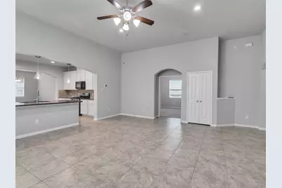310 Fairwood Springs Lane, Richmond, TX 77406 - Photo 11