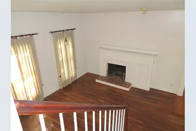 702 Erin Street, El Campo, TX 77437 - Photo 7