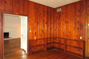 702 Erin St, El Campo, TX 77437 - Photo 9