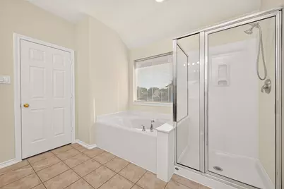 18911 Piney Bend Court, Tomball, TX 77375 - Photo 27
