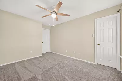 18911 Piney Bend Court, Tomball, TX 77375 - Photo 31