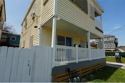 1213 28th St #2, Galveston, TX 77550 - Photo 1