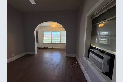 1213 28th St #2, Galveston, TX 77550 - Photo 9