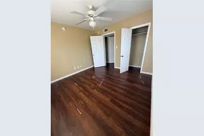 308 W James Avenue, Baytown, TX 77520 - Photo 11