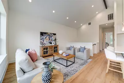 6129 Pacific Forest Drive, Houston, TX 77091 - Photo 7