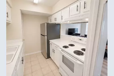 6410 Del Monte Drive #89, Houston, TX 77057 - Photo 13