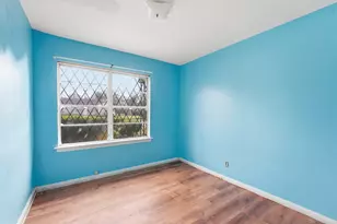 5711 Belmark St, Houston, TX 77033 - Photo 27