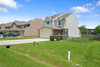 406 Lazy Lane, Montgomery, TX 77356 - Photo 5