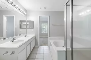 230 Blushwood Pl, The Woodlands, TX 77382 - Photo 21