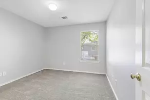 230 Blushwood Pl, The Woodlands, TX 77382 - Photo 15
