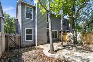 230 Blushwood Pl, The Woodlands, TX 77382 - Photo 25