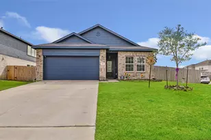 9910 Pne Frst Ct, Baytown, TX 77521 - Photo 1
