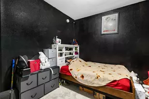 9910 Pne Frst Ct, Baytown, TX 77521 - Photo 21