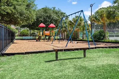 14215 Lost Meadow Lane, Houston, TX 77079 - Photo 25