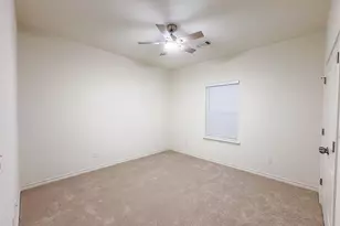 332 Greenleaf St, Huntsville, TX 77340 - Photo 9