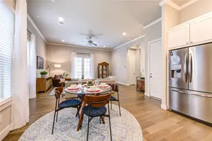 10918 Brookeshire Chase Ln, Houston, TX 77043 - Photo 11