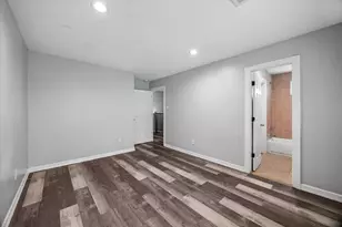 1894 Dolly Wright St, Houston, TX 77088 - Photo 7