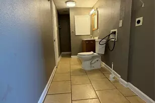 4505 Avenue K, Galveston, TX 77551 - Photo 9