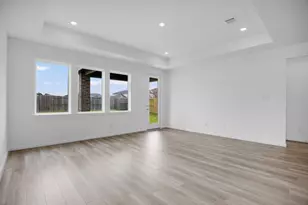 21926 Sam Raburn Dr, Tomball, TX 77375 - Photo 3