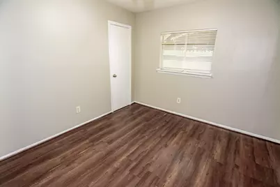 5235 Enchanted Mist Drive, Humble, TX 77346 - Photo 9