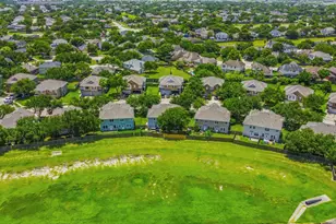 238 Drake Run Ln, Dickinson, TX 77539 - Photo 41