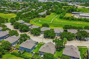 238 Drake Run Ln, Dickinson, TX 77539 - Photo 39
