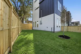 4208 Fox St, Houston, TX 77003 - Photo 33