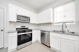 6922 Bens Lndg, Cove, TX 77523 - Photo 11