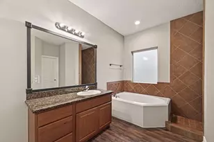 14006 Martinique Ln, Mont Belvieu, TX 77523 - Photo 7