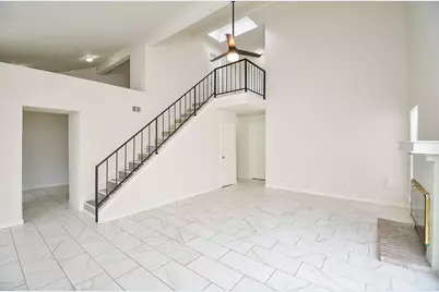 11818 Spring Grove Dr, Houston, TX 77099 - Photo 5